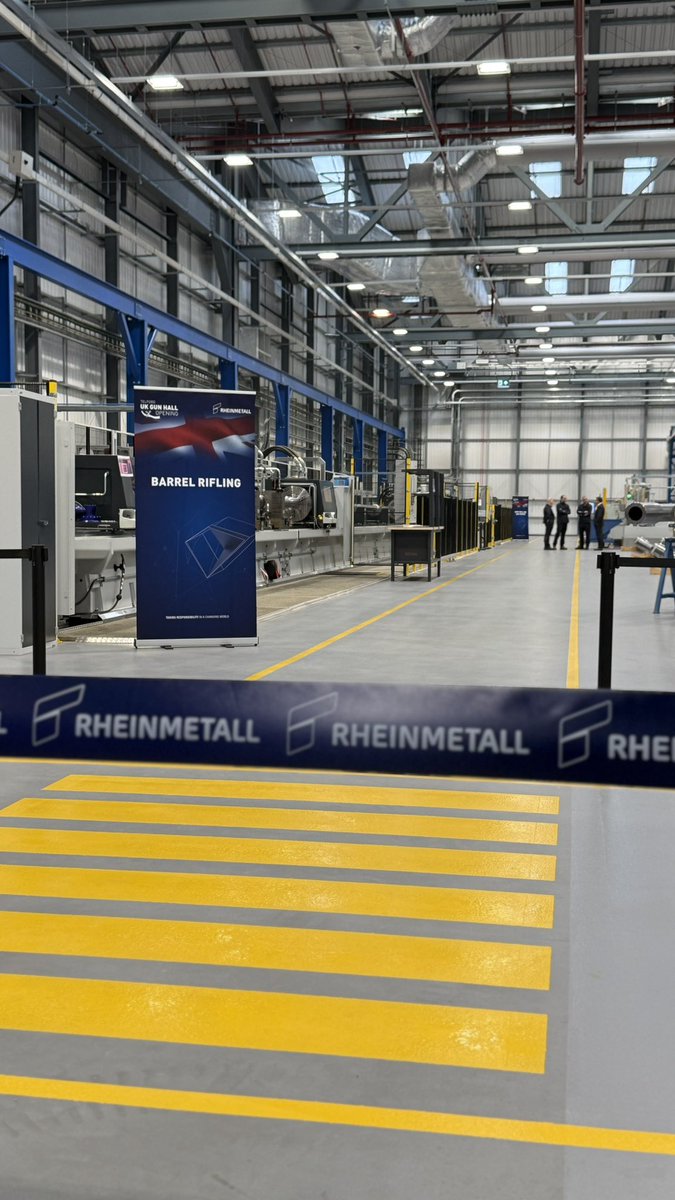 RheinmetallAG's tweet photo. 🇬🇧 New chapter for #British firepower: #Rheinmetall has officially opened the #UK Gun Hall in #Telford in the presence of the #British #Defence Secretary, @wesstreeting.

https://t.co/GgQRg8rWC6 https://t.co/yXndWfmqOS