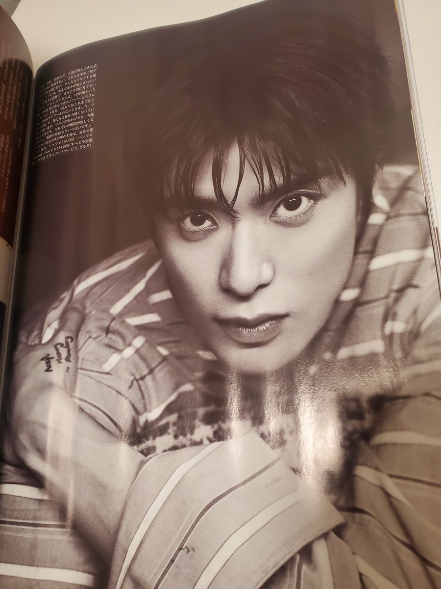 dearestyunoh's tweet photo. jeong jaehyun’s timeless beauty 🖤 

cr. MFAL0423 https://t.co/MfnNilWG6x