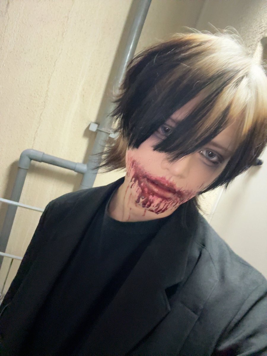 lessfear_retsu's tweet photo. 2026.10.22(木) EDGE Ikebukuro
『cultivate common values♯139』

復活‼️
あざした🩸😈 https://t.co/FHI1eWf1Ho