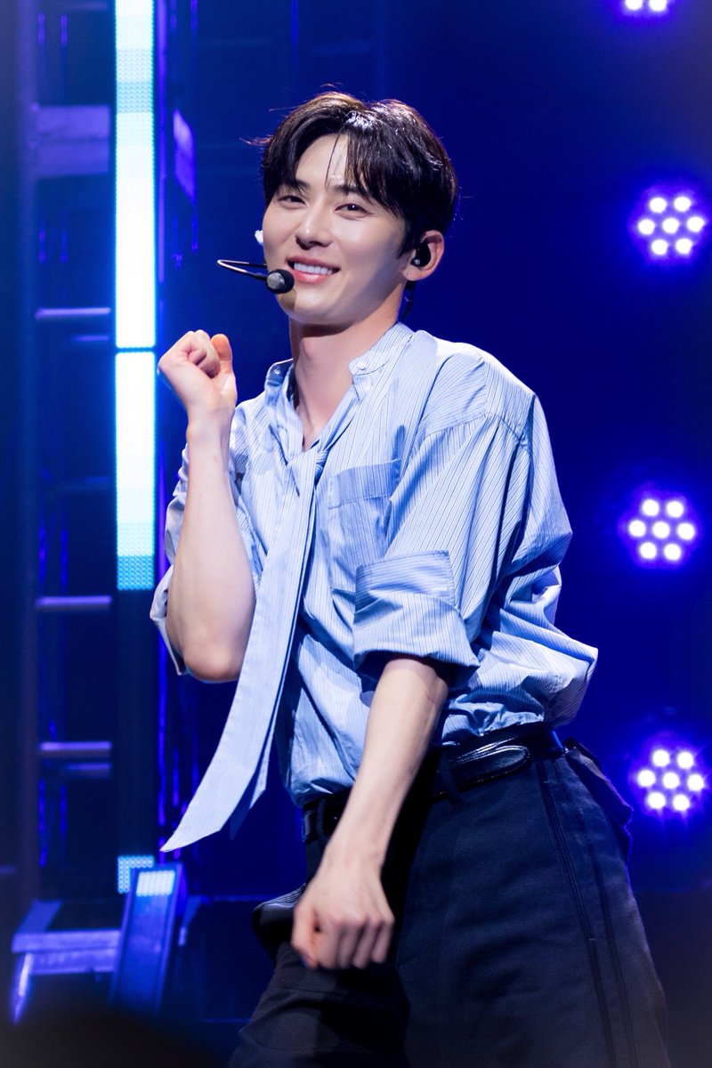 09281029_HNF's tweet photo. 261022 #황민현 #HWANGMINHYUN https://t.co/fmwxfMOpyn