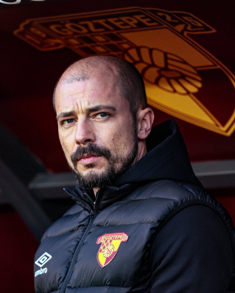 macdergi's tweet photo. 🤝 Manisa FK teknik direktörlük görevi için Nestor El Maestro ile anlaşmaya vardı.

📰 @AltLiglerTR https://t.co/YExjEwlkGO