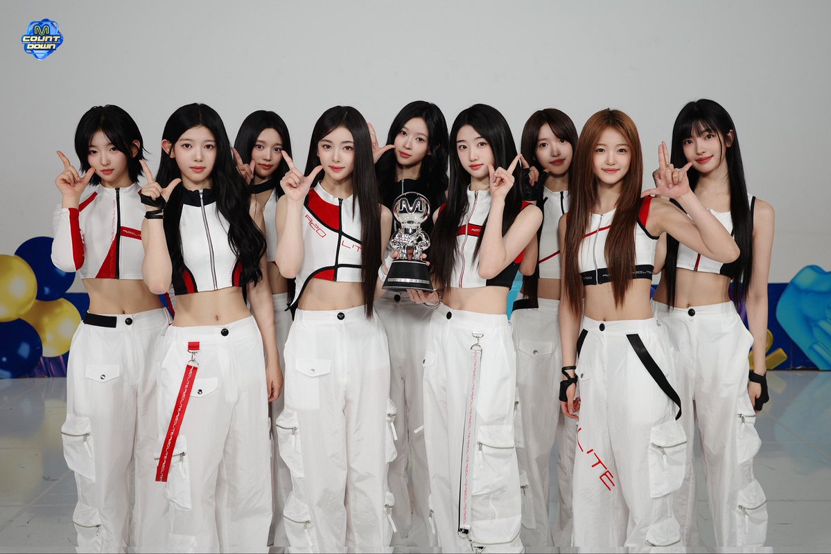 Siyounb's tweet photo. And just like that, a third trophy has found its way into NEON’s embrace! ⋆˙⟡♡ What once shimmered as a distant dream has now blossomed into another precious chapter of our journey. https://t.co/Vs1EoN1yQ8