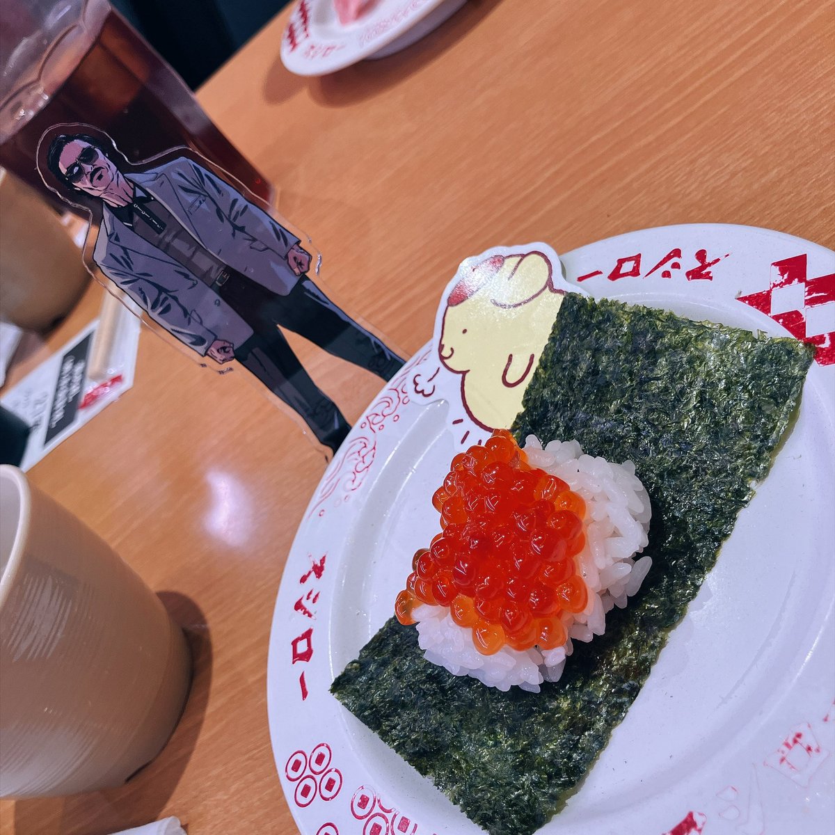 kkkyabe2's tweet photo. 兄貴、ぽんぽんのポムポムプリンです

あにき「ん゛」 https://t.co/CfWhEOjoA4