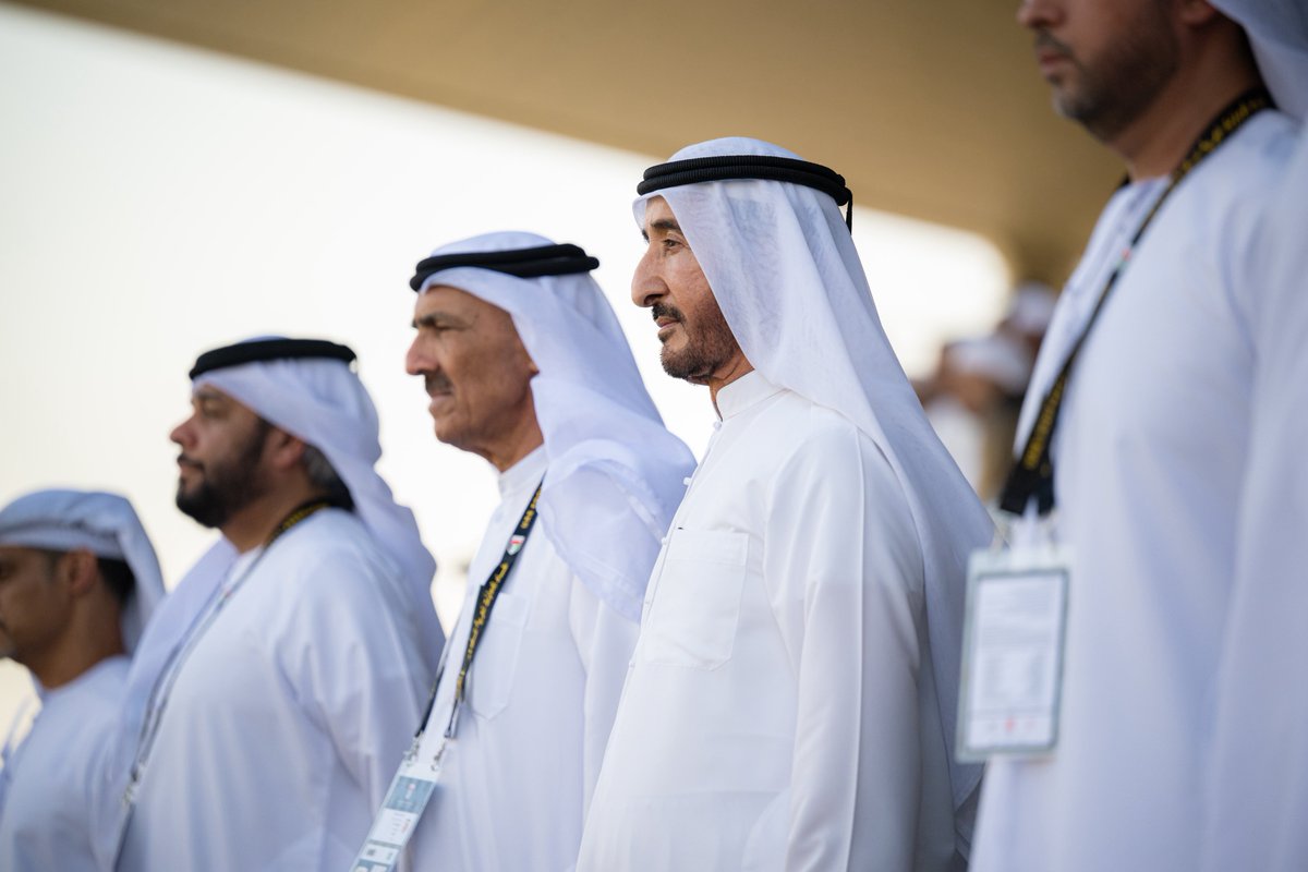 AlWaslSC's tweet photo. الشيخ بطي بن مكتوم بن جمعة آل مكتوم في زعبيل  💛

🏆 #كأس_رئيس_الدولة
🟡 #الوصل | #ALWASL https://t.co/IS6uwp8K1H