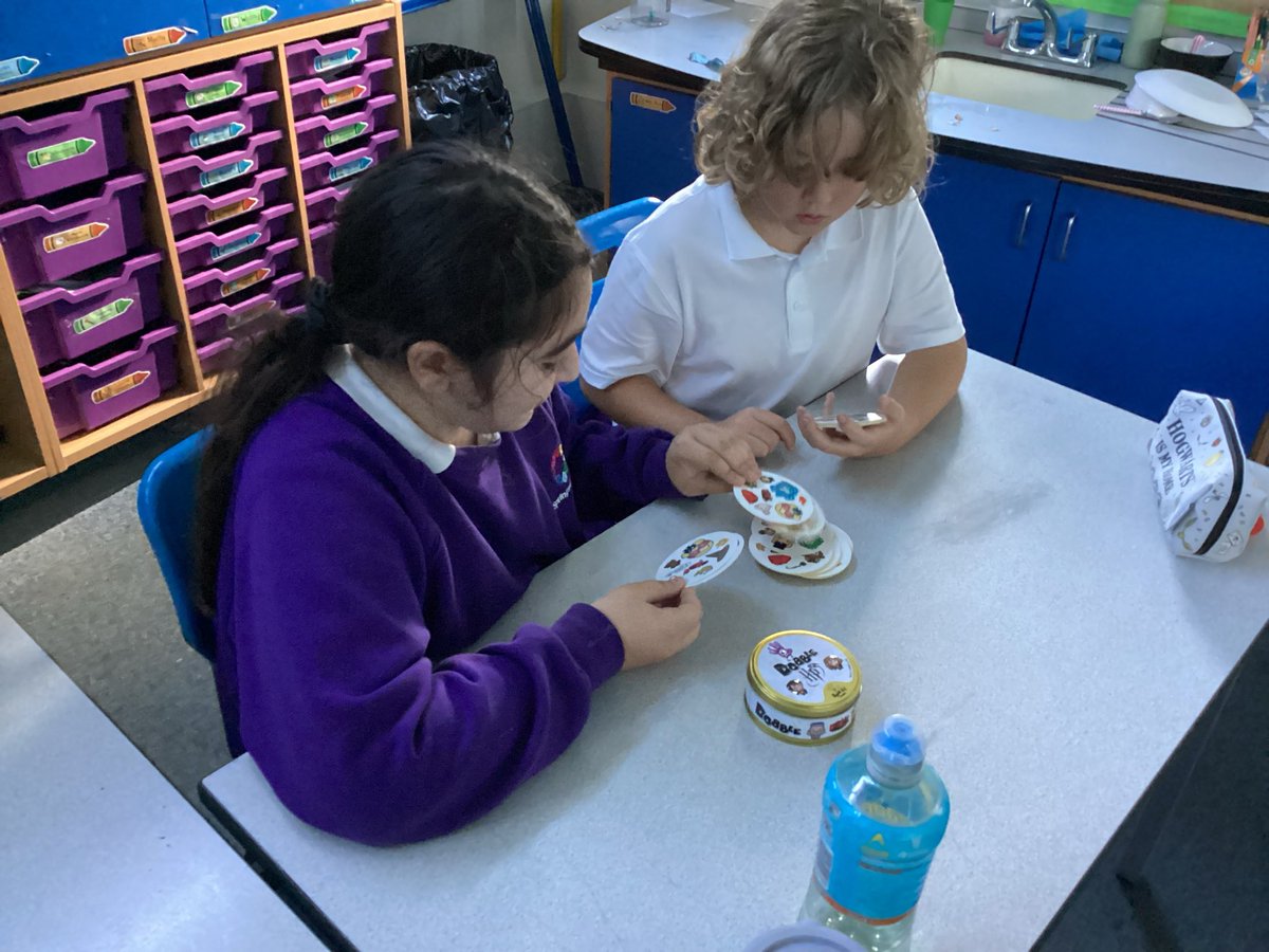 SpringwellYear6's tweet photo. Our regular readers spent some time this afternoon playing games as a treat for completing their reading in autumn term. It’s amazing to have so many children excited about reading- hopefully we’ll have the whole class next term! @Springwellpark_ https://t.co/z7qBpOnqWH