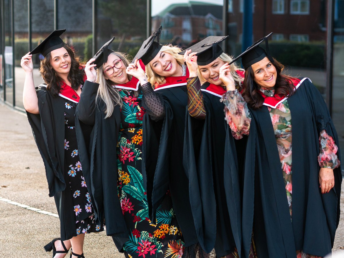 NPTCGroup's tweet photo. 📸 𝑾𝒉𝒆𝒏 𝑮𝒓𝒂𝒅𝒖𝒂𝒏𝒅𝒔 𝒃𝒆𝒄𝒐𝒎𝒆 𝑮𝒓𝒂𝒅𝒖𝒂𝒕𝒆𝒔

A huge congratulations to our Graduates! An occasion to cherish for the rest of your lives. We are very proud of you all 👏🏻🎓

Full gallery coming soon, and don’t forget to sign up to our exclusive #Alumni network 🖱 https://t.co/1vmWI4fd6f

#Graduation2026 ✨