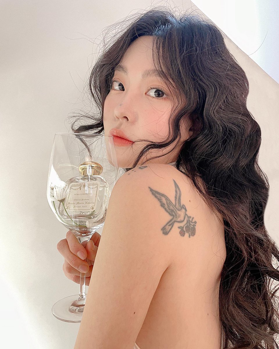 SelenAkn11's tweet photo. 夢に向かって泥臭く頑張る男の背中って、本当にかっこいいよな。明日も頑張っていこう！ 🙌🚀
FKNFj https://t.co/qz3vltBQlk