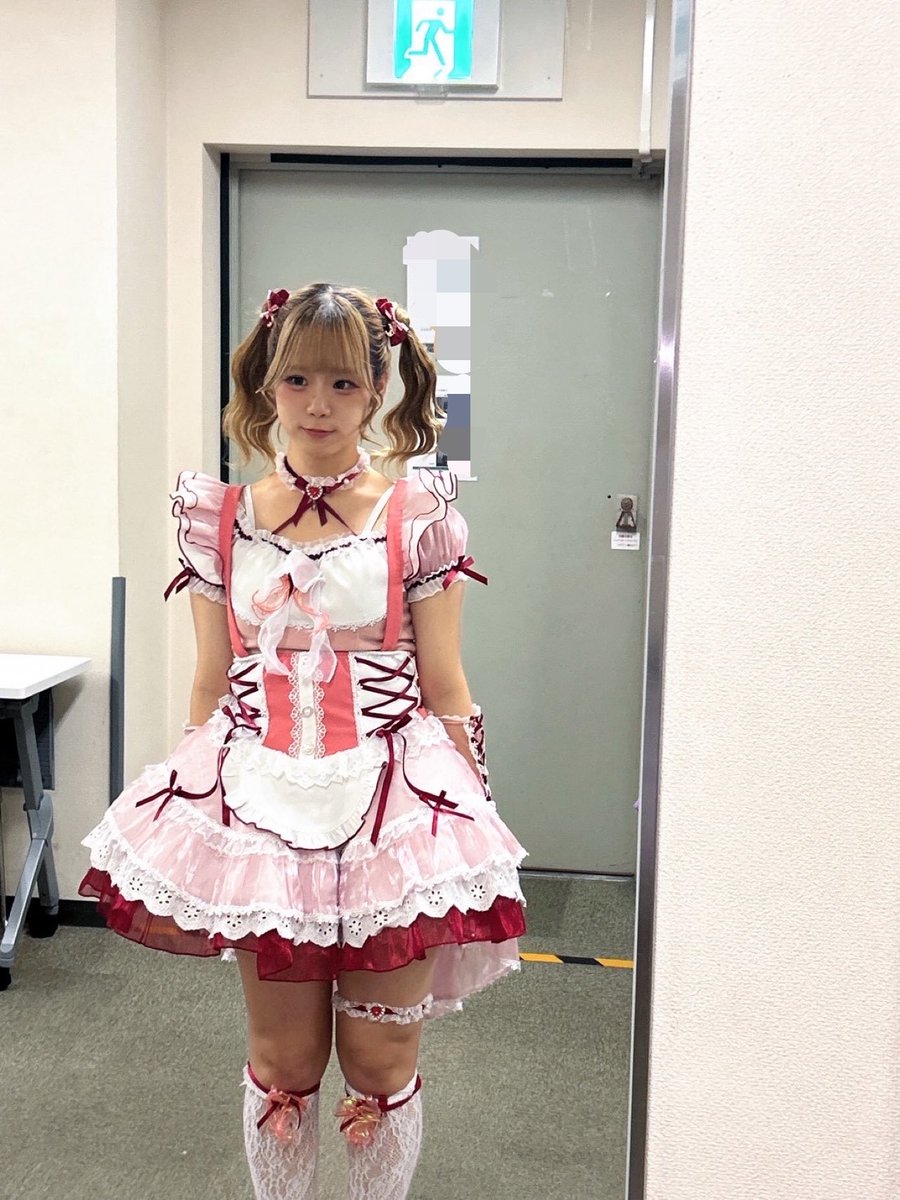 zera2u6 tweet picture