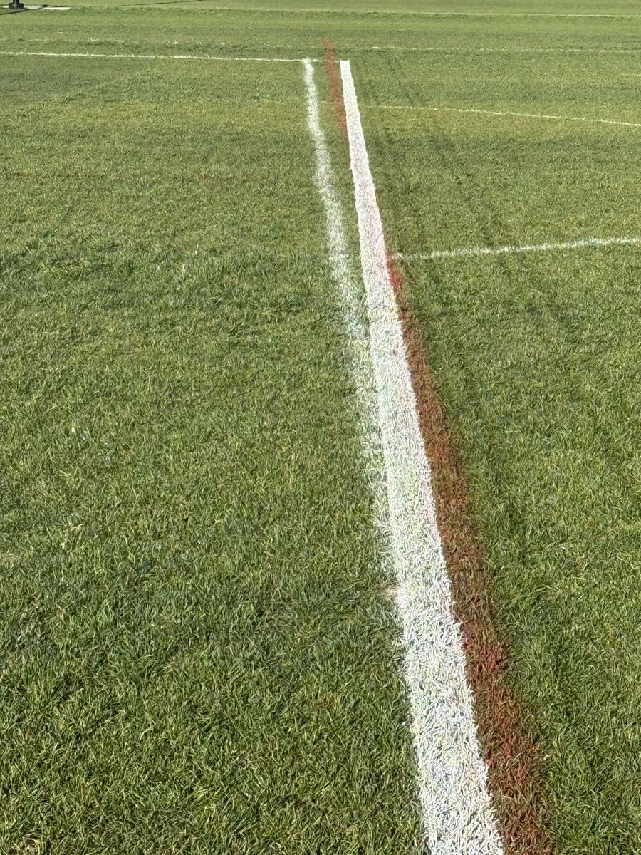 Turf_Tank's tweet photo. The difference between manual and robotic lines is simple:
Manual: Hours of constant monitoring, squinting and redoing lines
Robotic: Consistent lines on the first pass, completely unattended

Those hours don't just disappear. They get redirected to the other tasks! 🦾 https://t.co/X5HqNQWeor