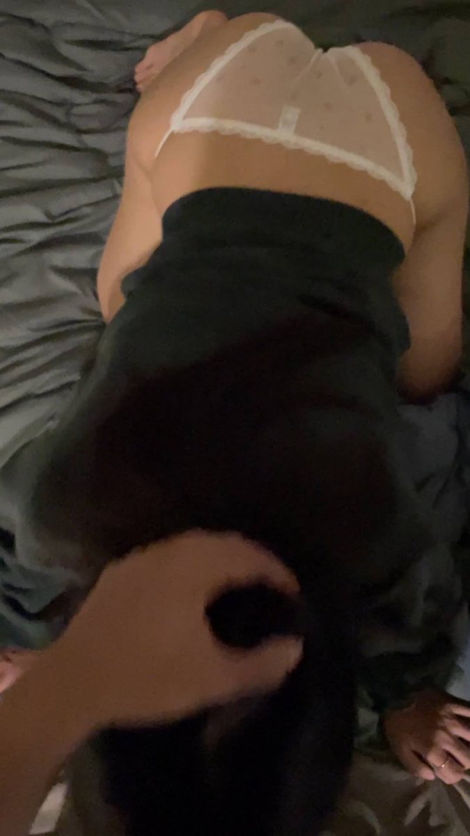 Aria3h1's tweet photo. Incalls available tmr from 7:30am–9pm leh 😘 DM to book yours now before fully booked! 🔥 https://t.co/9v5BHQuPnB