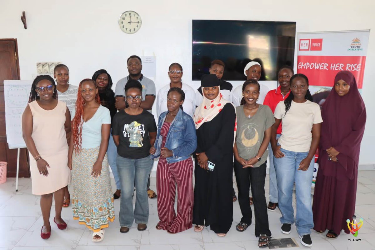 ypluskenya's tweet photo. Empowerment without safety is not enough.

Through the HVF Project, AGYW Champions from @RisingWinners and @AngazaKilifi   in Kilifi highlighted barriers to safety, SRHR access, and decision-making, alongside progress in knowledge, confidence, and peer support.

#HVFProject #AGYW https://t.co/DiFoJHuHPP