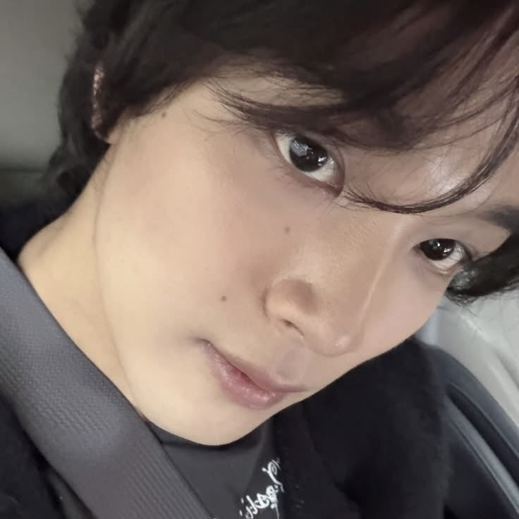 haeshine127's tweet photo. HAECHAN NOSE APPRECIATION POST https://t.co/Ek8a3YbZEw