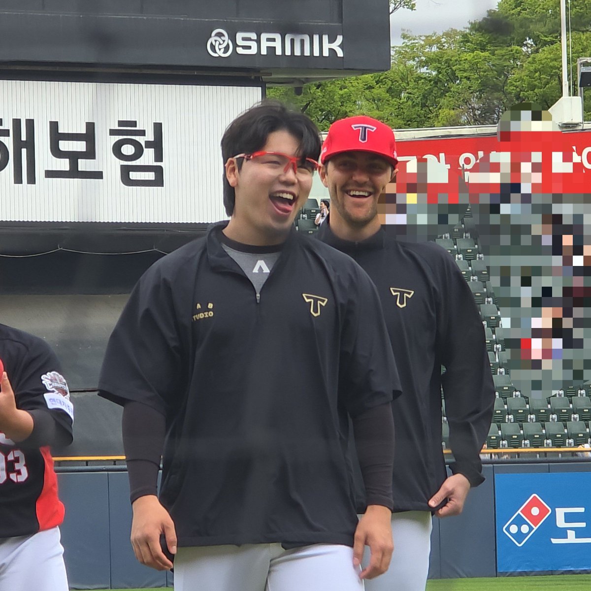 glaso_48's tweet photo. 엥?... https://t.co/U9BHCV3XGp
