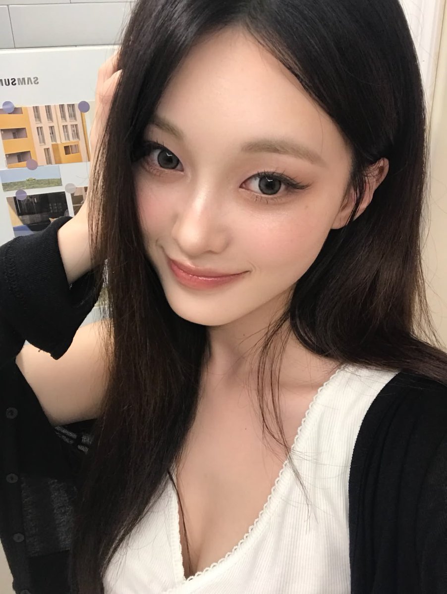 enngdu's tweet photo. odd eye circle https://t.co/H4O5SXMLSz