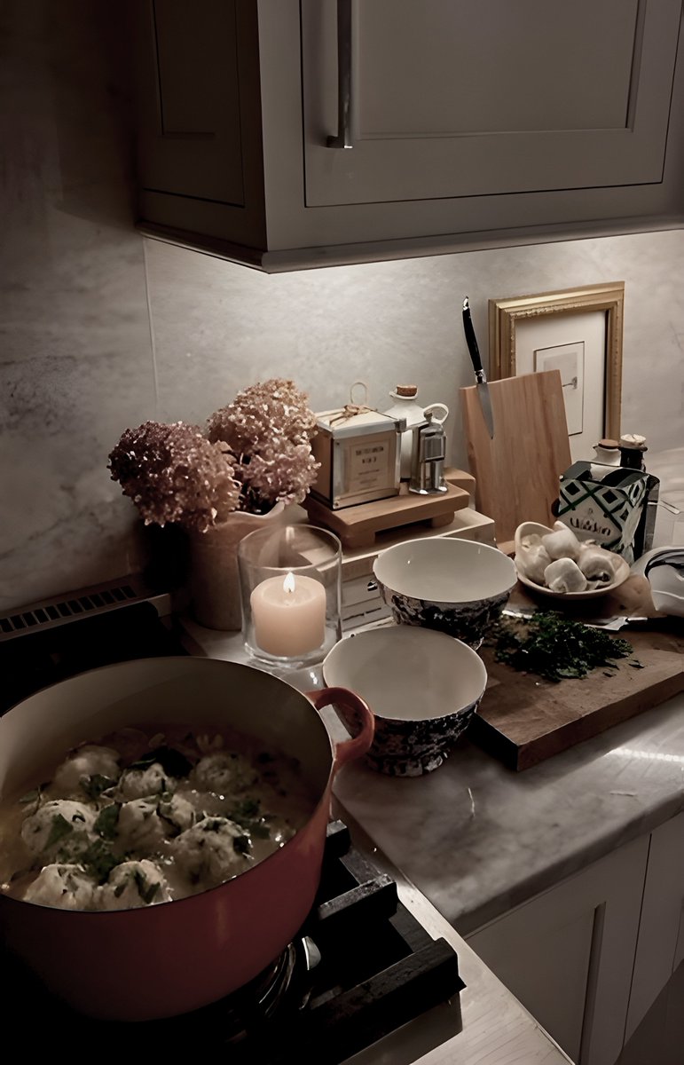FLEURLUVY's tweet photo. ㅤ︎ㅤ︎
              The chef and the food. ♡
ㅤ︎ https://t.co/eA4RkcCIJ6