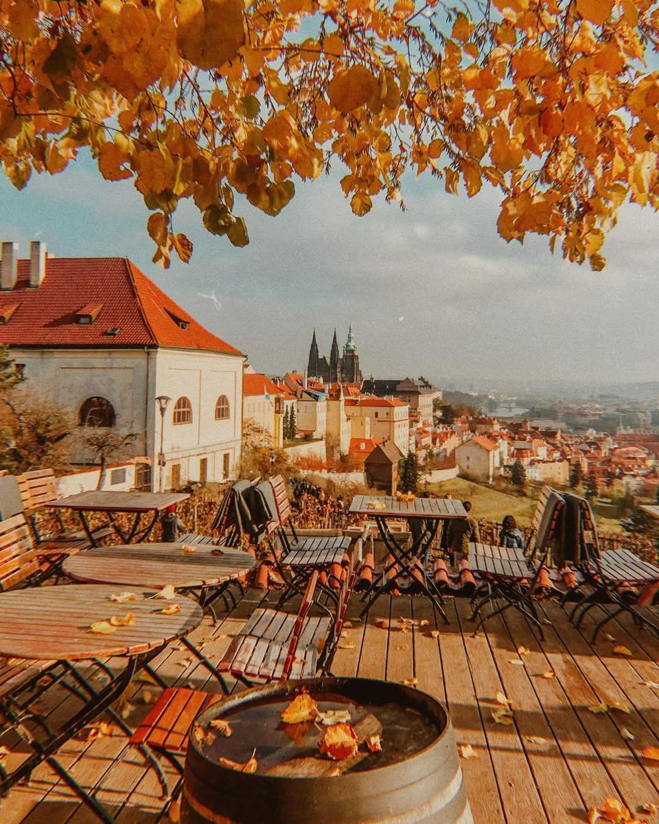 nritravelogue's tweet photo. Prague, Czech Republic https://t.co/CUSXGHe4xz