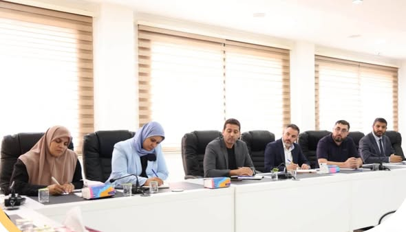WHOLIBYA's tweet photo. ركزت المناقشات على #الصحة_الرقمية و #التمويل_الصحي المستدام وحزمة خدمات الرعاية الصحية الأولية الأساسية. وأكدت منظمة الصحة العالمية التزامها بدعم القطاع الصحي والشركاء الوطنيين لبناء نظام صحي أكثر كفاءة وإنصاف واستدامة لجميع السكان في #ليبيا . https://t.co/mcrBYsgZYY