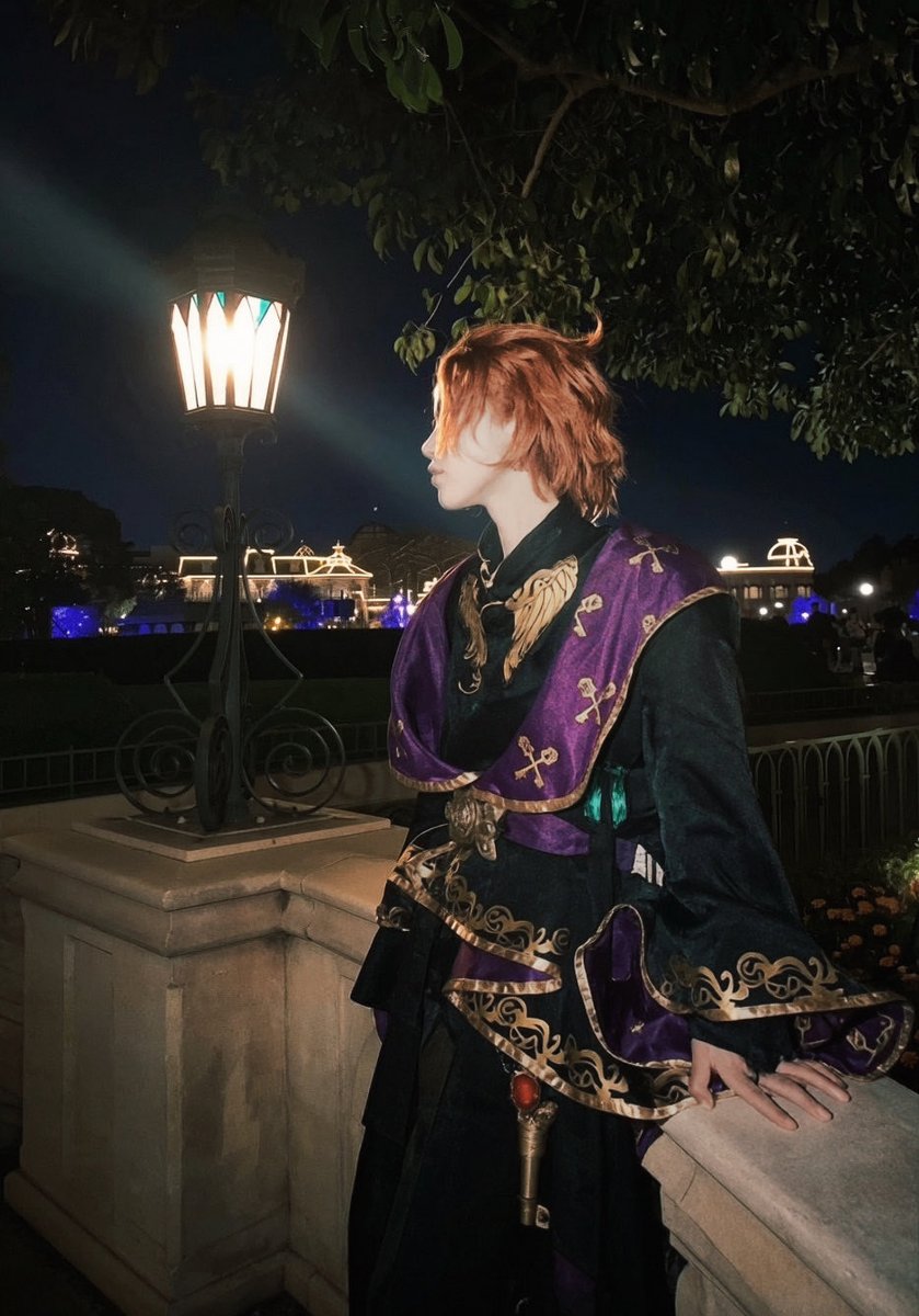 Ra__Ruta11's tweet photo. twst／♦️

📸▷▶︎▷@ace_0802_ 
              @IXq1BnbBXjZC4ln 

#Dハロ仮装2026
#Dハロツイステ https://t.co/I1SD2sNuTM