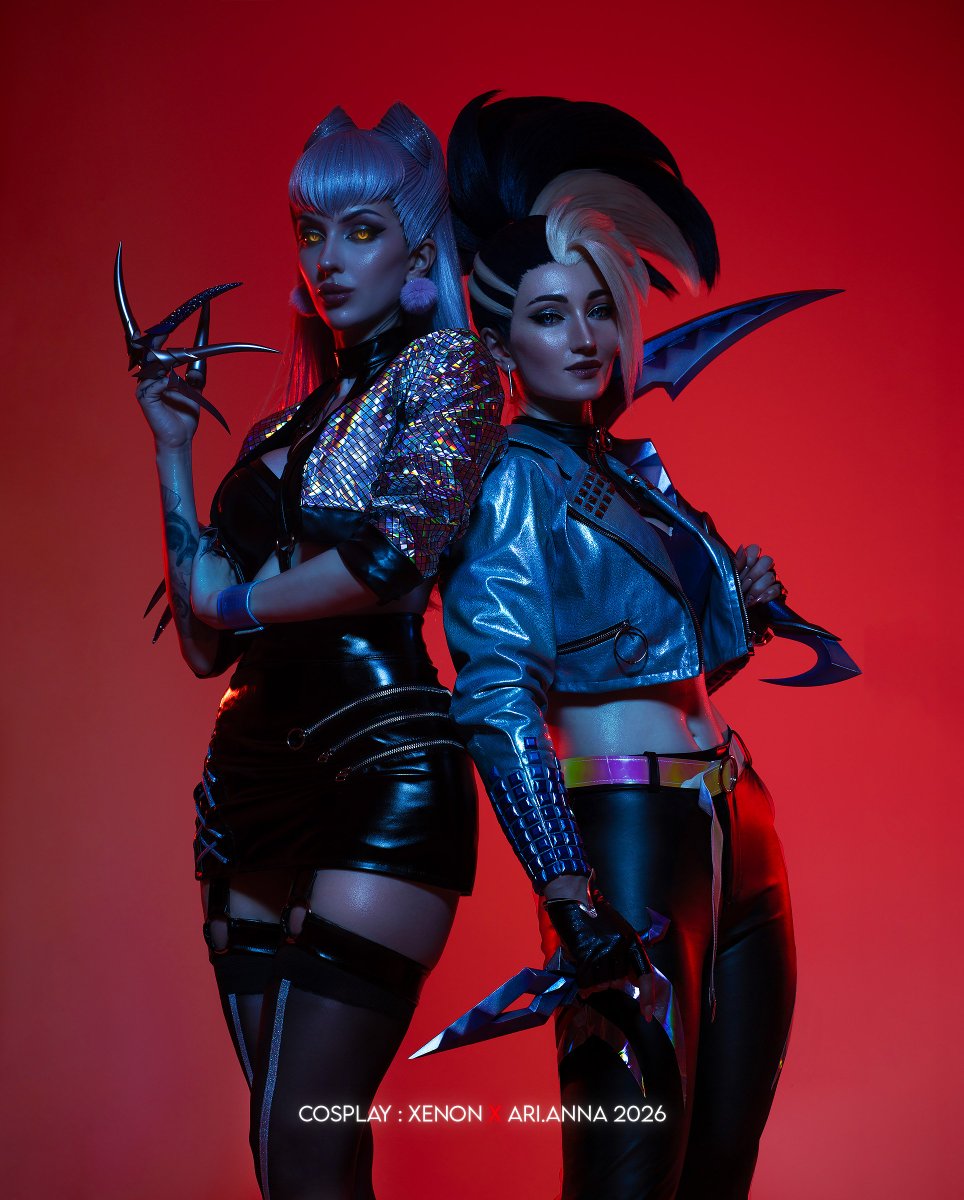 Xenon_we's tweet photo. What do you think about the new K/DA comeback?✨💜

Akali @LancerAri
Photo by @Akunohako 
#KDA #cosplay https://t.co/ww6kAVbdov