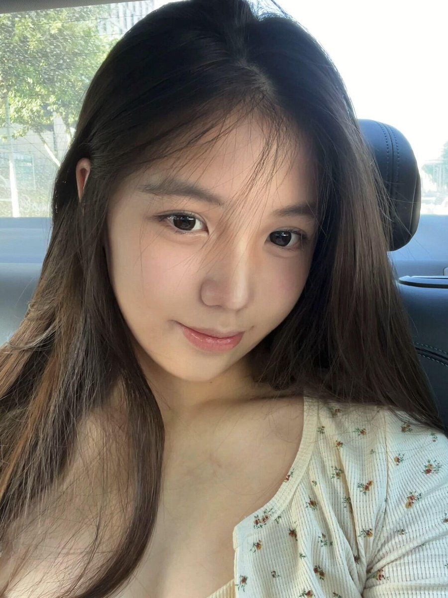 sksk88866's tweet photo. TO
平靜而有力的度過每一天
願以後的每天
順利 心安 不悲傷
也祝我的粉絲平安幸福~
#台灣女大 https://t.co/8bO7Xo9GJm