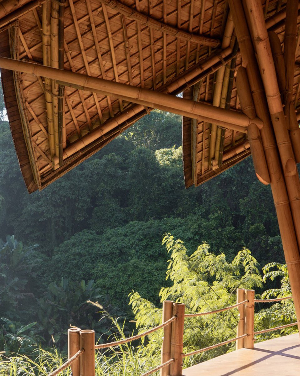 parametricarch's tweet photo. 🌿 Built on a steep riverside slope, the pavilion features an elevated floor that follows the natural terrain. Its open sides allow natural ventilation, while the woven bamboo canopy filters daylight, connecting the interior with the surrounding landscape.

🔗 Read more about the project: https://t.co/Tr5AybWOdS

📸 Pablo Luna Studio