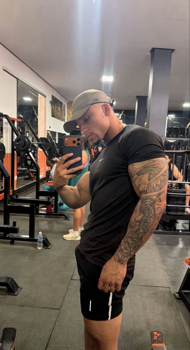 BigLimaoficial's tweet photo. visuais 👀🔥 https://t.co/ZYFmygrWUg