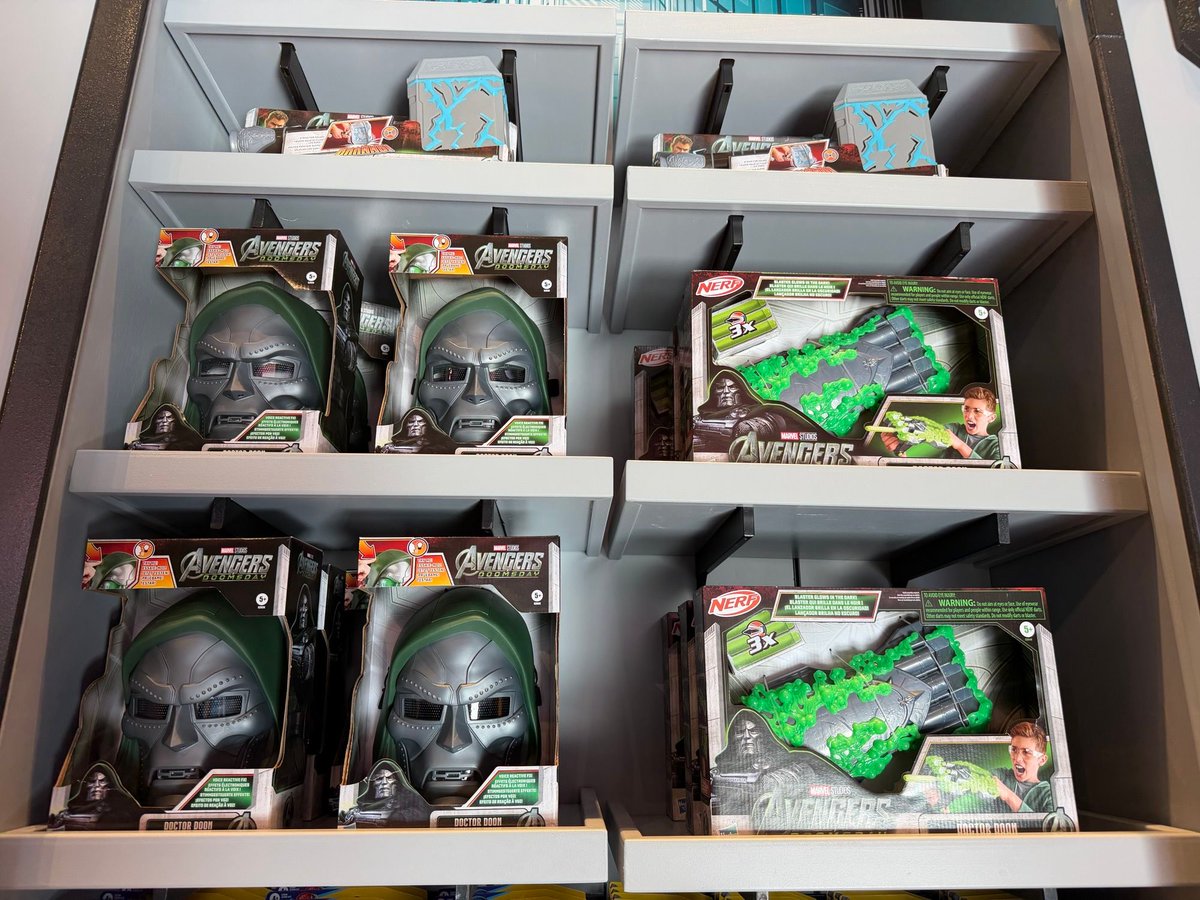 insideuniversal's tweet photo. Avengers: Doomsday merchandise has arrived in Marvel Super Hero Island. @UniversalORL https://t.co/NhGZKj2eci