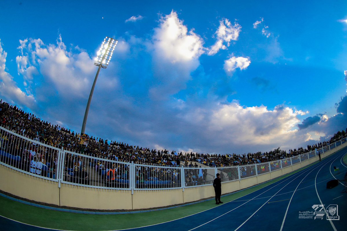 ittihadWLD's tweet photo. 🚨🟡 عـاجـل ـــ طرح تذاكر لقاء الاتحاد وأبها في أبها (ملعب المحالة) يبدأ سعر تذاكر جمهور  الاتحاد من 35﷼

  للحجز :
https://t.co/tWFrajkvUr https://t.co/x5VUigddDO