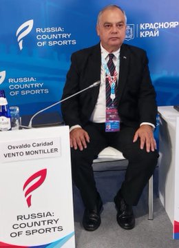 RadioGranma's tweet photo. El presidente de #InderCuba, Osvaldo Vento Montiller, inició su participación en el Foro Internacional: Rusia, potencia deportiva, en la ciudad de Krasnoyarsk.

@InderCuba https://t.co/AdgN2JfQlB
