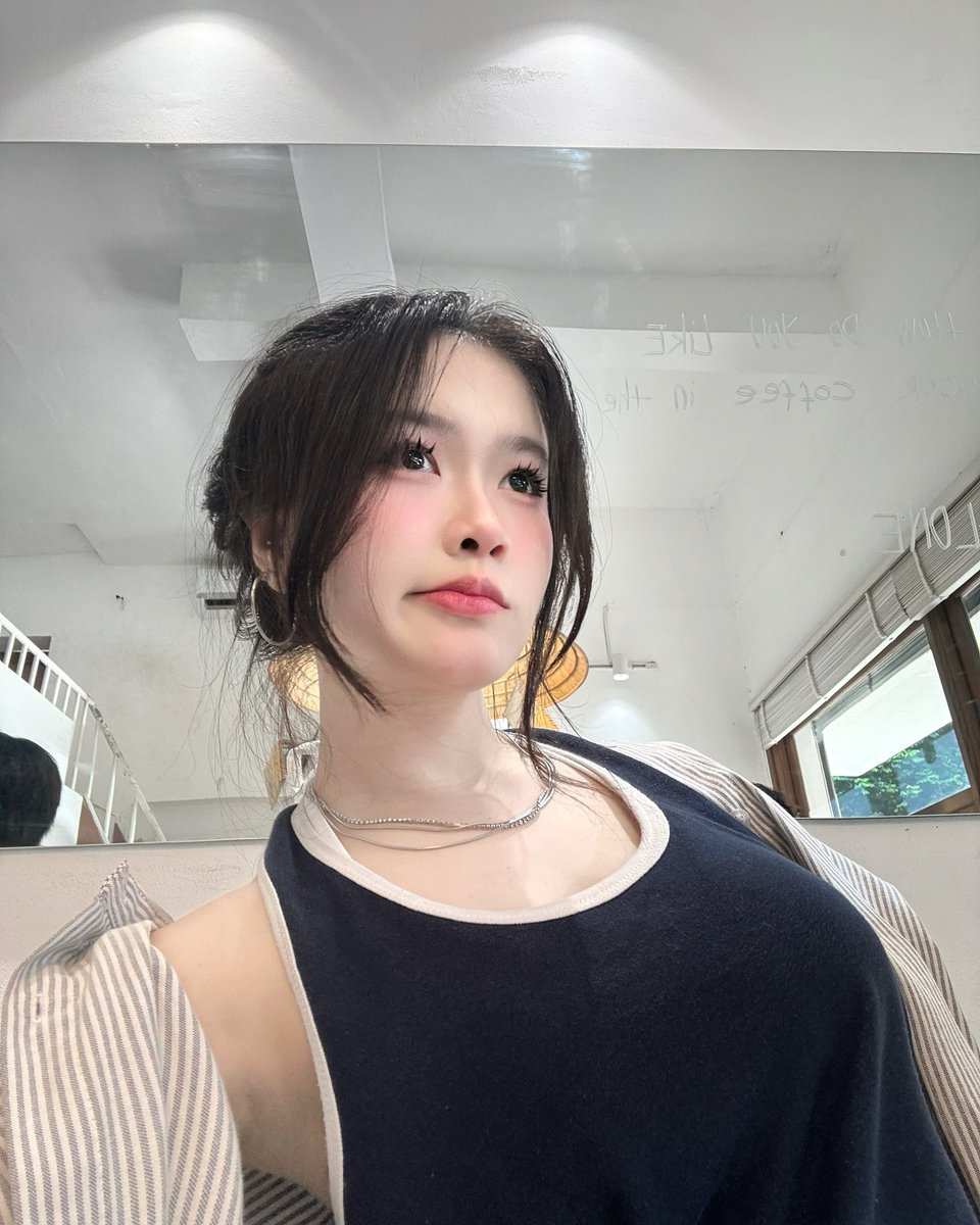 Darwinrodri123's tweet photo. 私の特技は、どこでもいつでも3秒で眠れること。 🎶
kMQT https://t.co/mGEU90fp5W