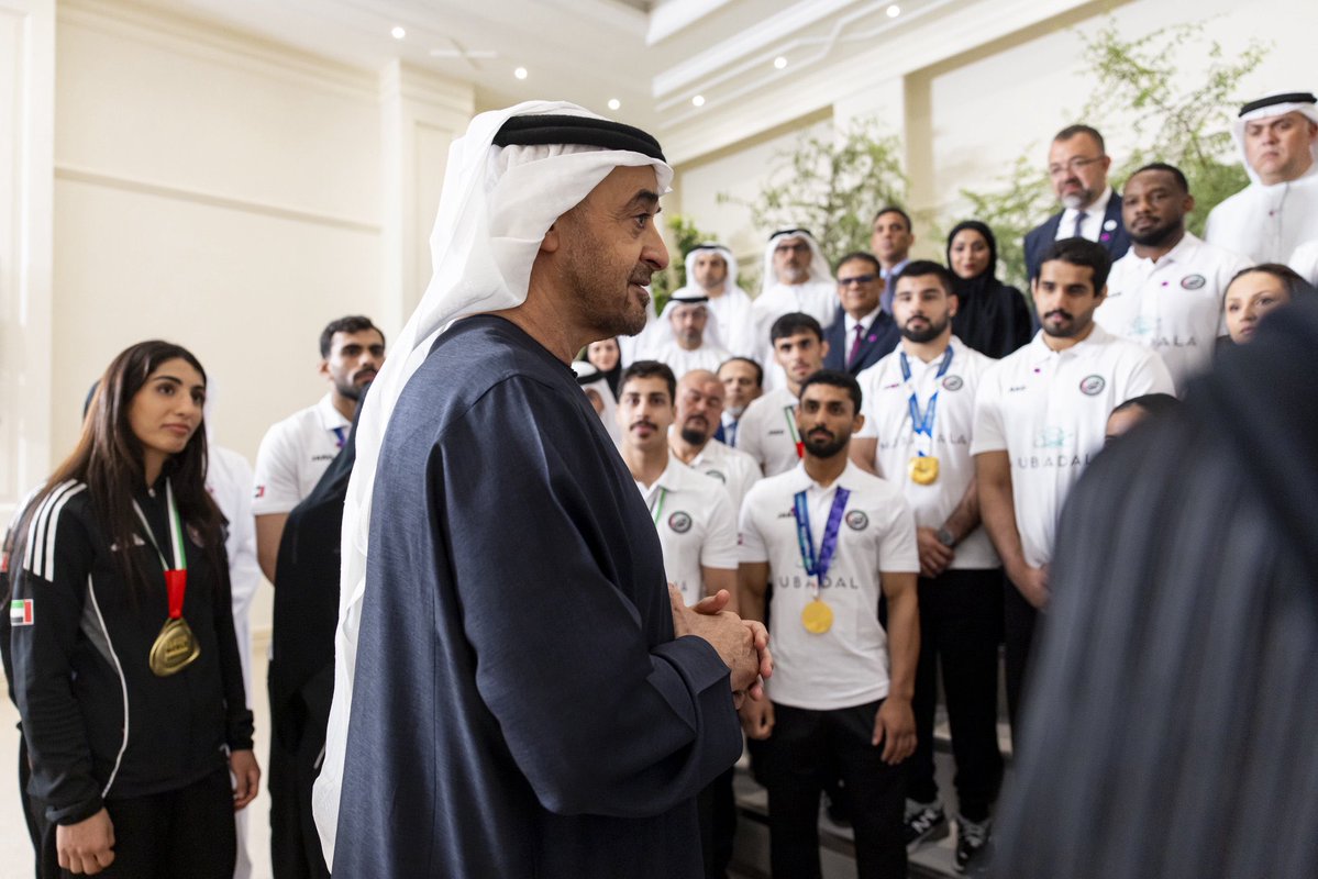 uae_parza tweet picture