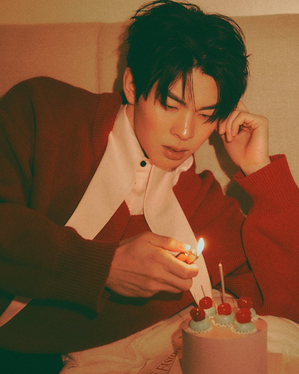 WKiatko39470's tweet photo. คนอะไรยิ่งโตก็ยิ่งน่ารักเนาะ🎂🎁💖

#TonSaranChapter28 

@mytonsrn 
#mytonsrn 
#ต้นรักของศรัณญ์ https://t.co/sJeEvEx1Rq
