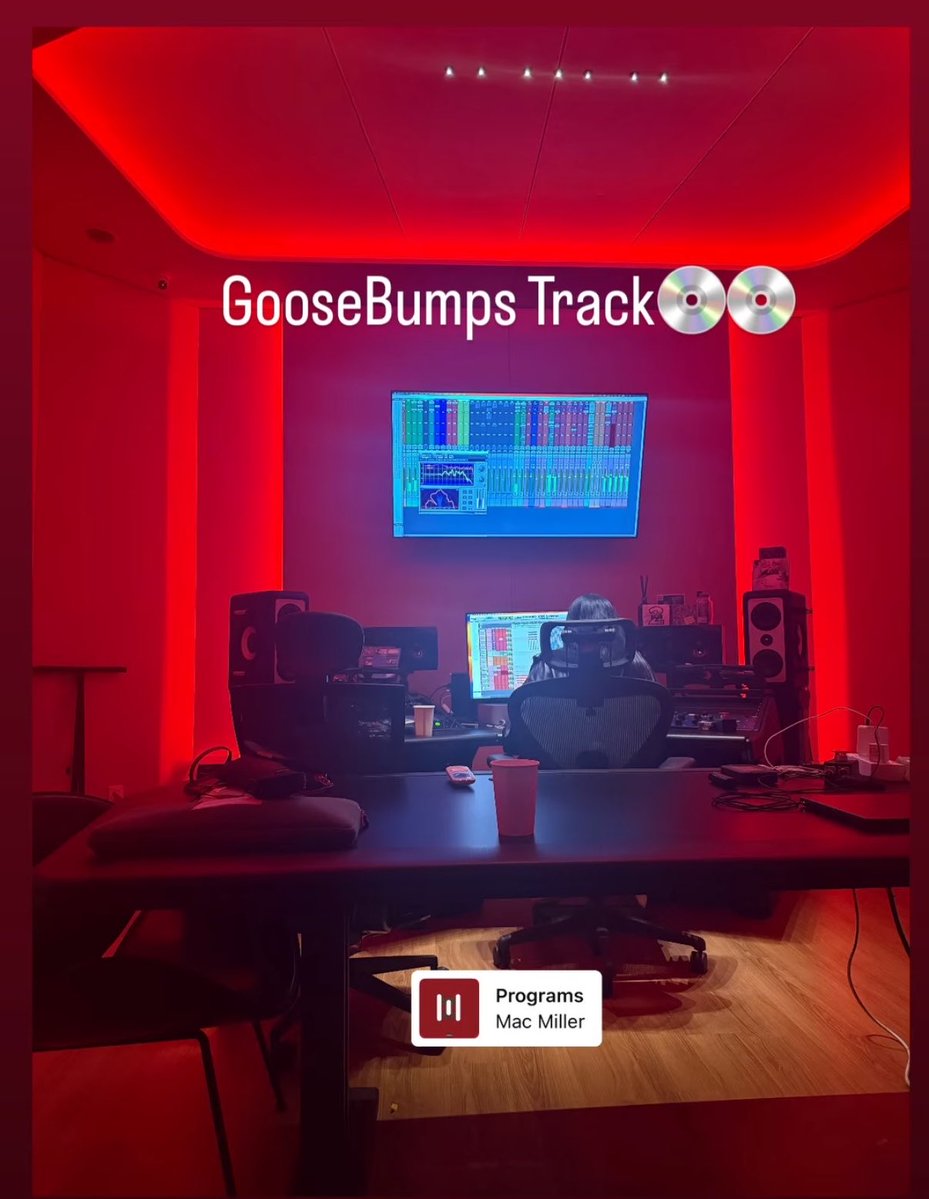aomgh1ghrarea's tweet photo. More Vision production x Goosebumps beat https://t.co/XST1v0dgQk