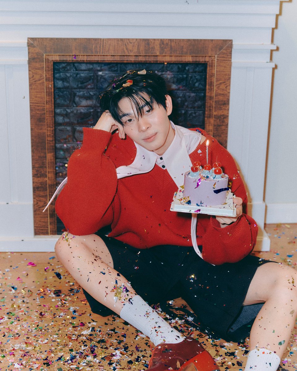 WKiatko39470's tweet photo. น่ารักเกินไปแล้ว🎂🎁💖

#TonSaranChapter28 

@mytonsrn 
#mytonsrn 
#ต้นรักของศรัณญ์ https://t.co/mHh7AGKVRm