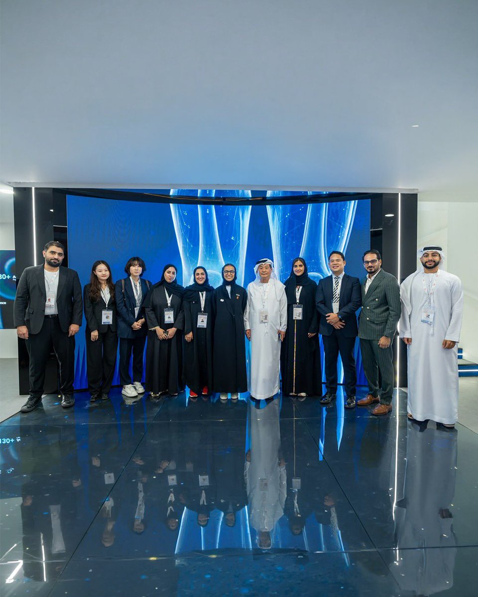 uaebiotech's tweet photo. The UAE BRC team at the Abu Dhabi Future Health Summit, connecting with industry professionals and exploring innovations shaping the future of biotechnology and healthcare. https://t.co/dUmZaHyE4C