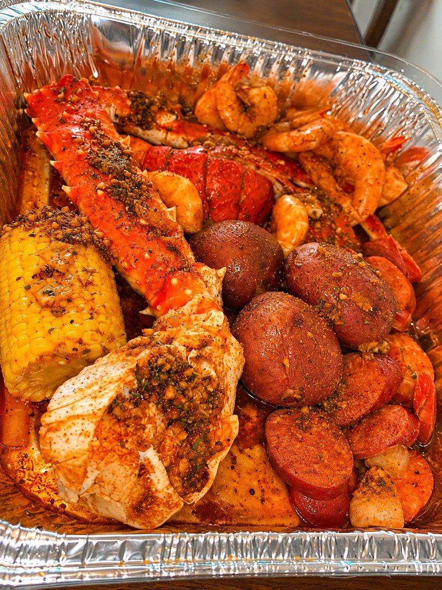 ChefDeathcore's tweet photo. I miss seafood season! <3 https://t.co/hGWTIVkESw