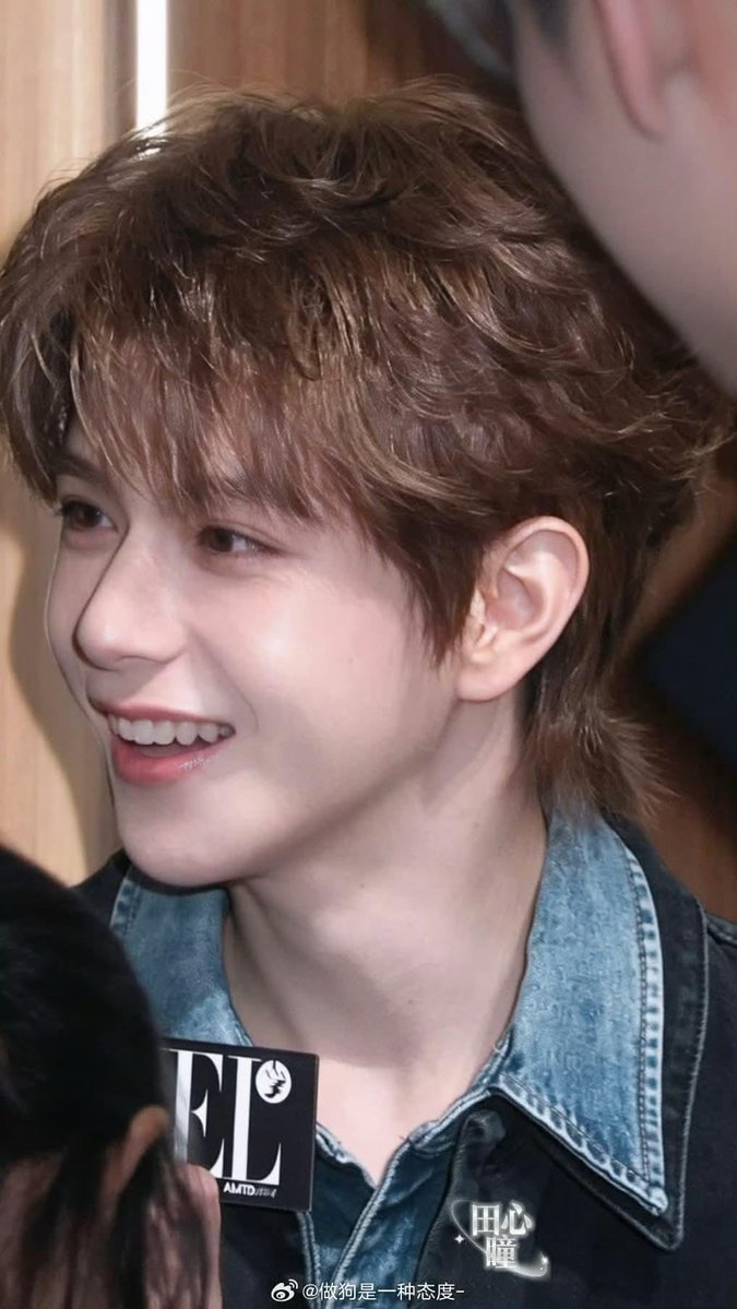 mrityunjay0818's tweet photo. Yes, I'm a princess. My boyfriend is Singapore's best actor, and his daily schedule includes flying back to me, feeding me, cuddling me !!
then he can ALSO handle my demands for 37 kisses, 12 hugs, 8 compliments, 4 snacks, and his undivided attention.....
#政瞳 #aylio  #lyusitong https://t.co/32ZyCBigH2