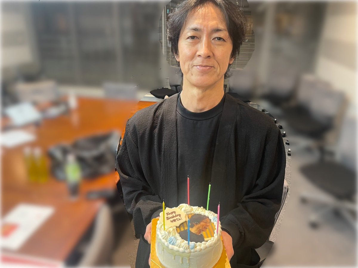 NinetyNineANN's tweet photo. 🎂HAPPY BIRTHDAY🎂

矢部さんお誕生日おめでとうございます！！

日付変わって、矢部さん誕生日当日の
#ナインティナインANN 生放送です🎉

📻radikoはこちらから
https://t.co/zCaMEuCgN5 https://t.co/rzmCtsHpN9