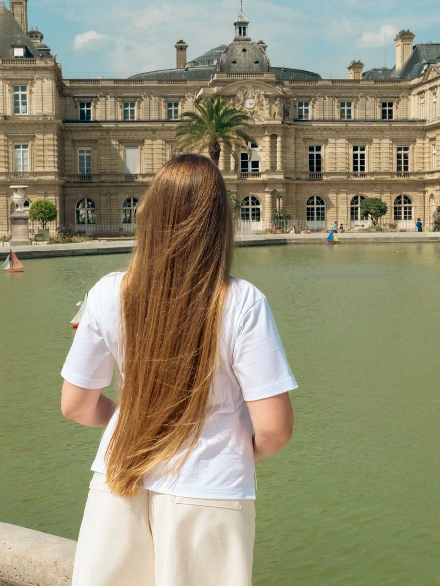 SAAO76's tweet photo. The timeless beauty of the Luxembourg Gardens and the Medici Fountain. Captured on Fujifilm X-T4. https://t.co/6oteKXUK3o