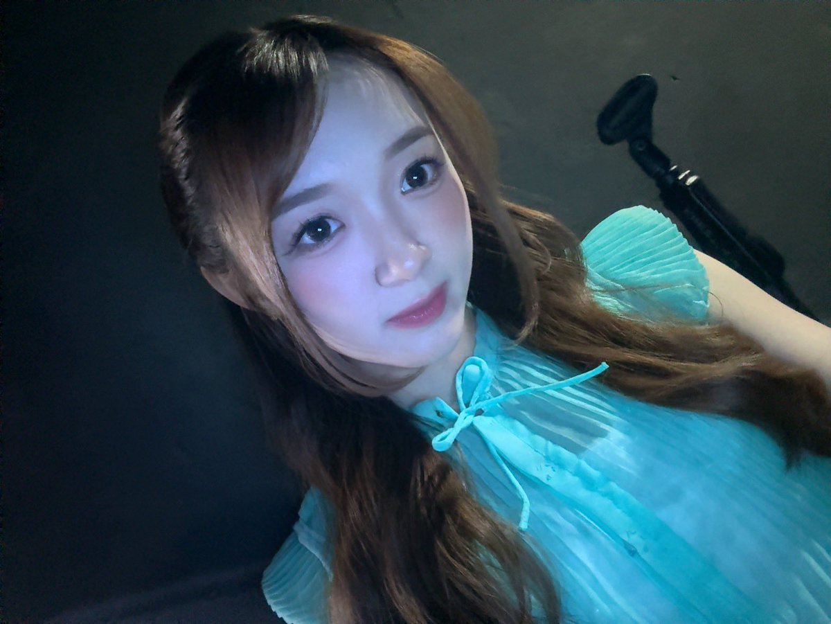 AU_LiaJKT48 tweet picture