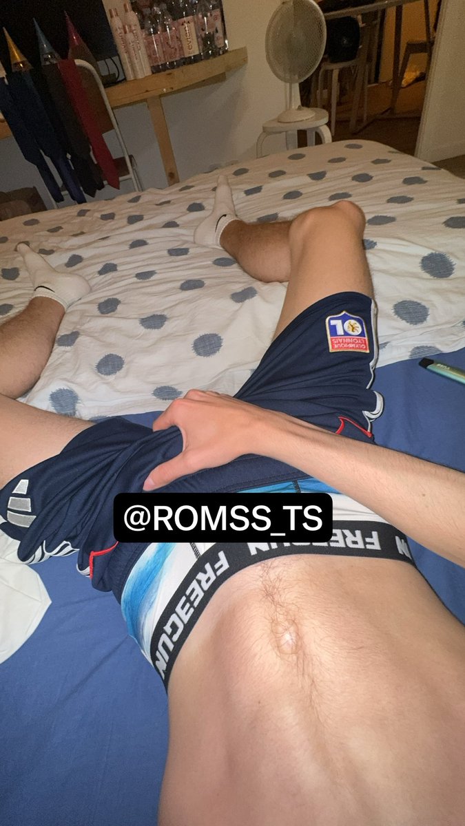 ROMSS_TS's tweet photo. Wsh les chiens y’a qui la 

Venez dm https://t.co/ypOoc7pzQY