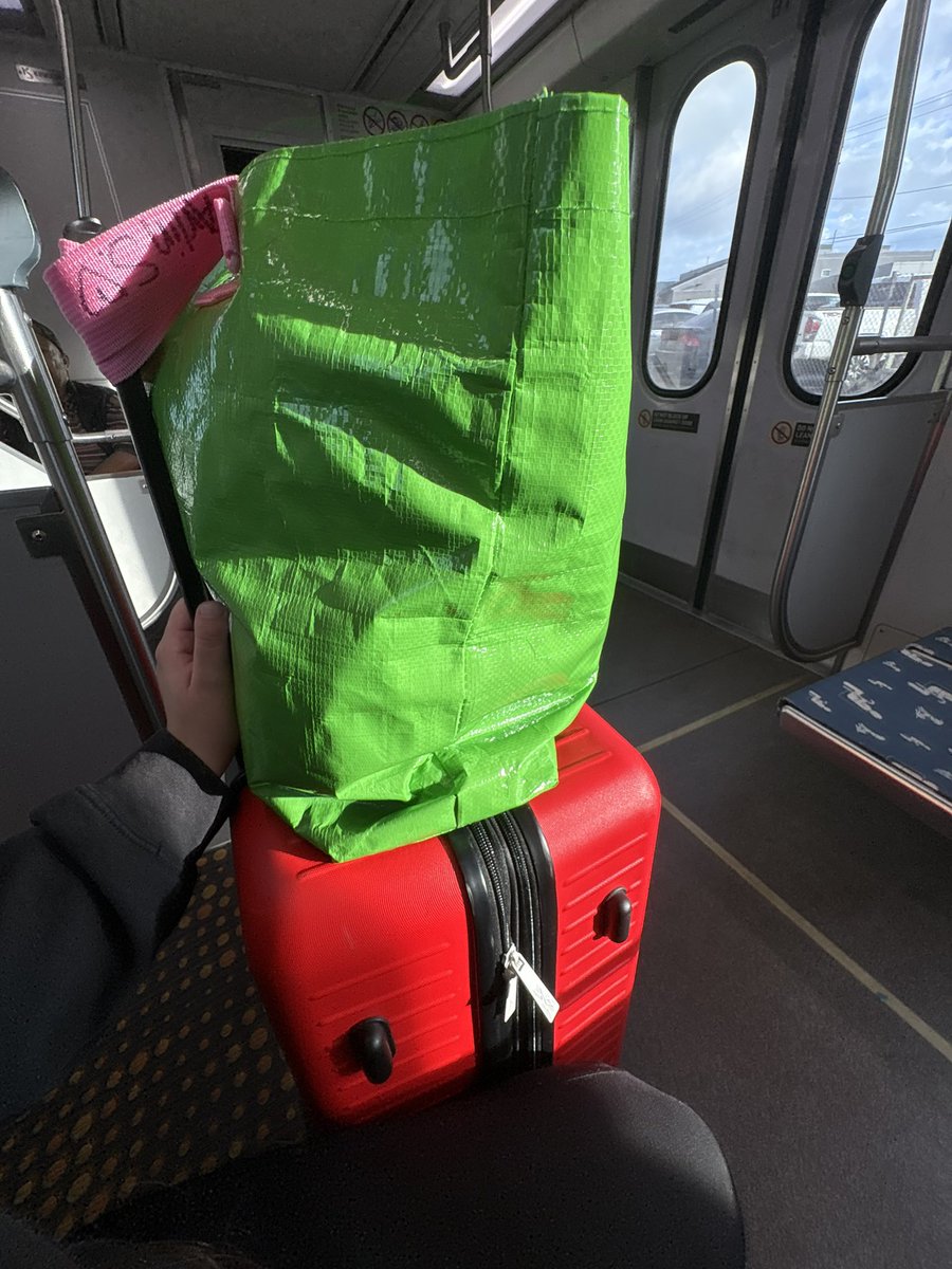 Choi_ar8's tweet photo. On my way to Seattle!!!! https://t.co/COSF7CRzUK