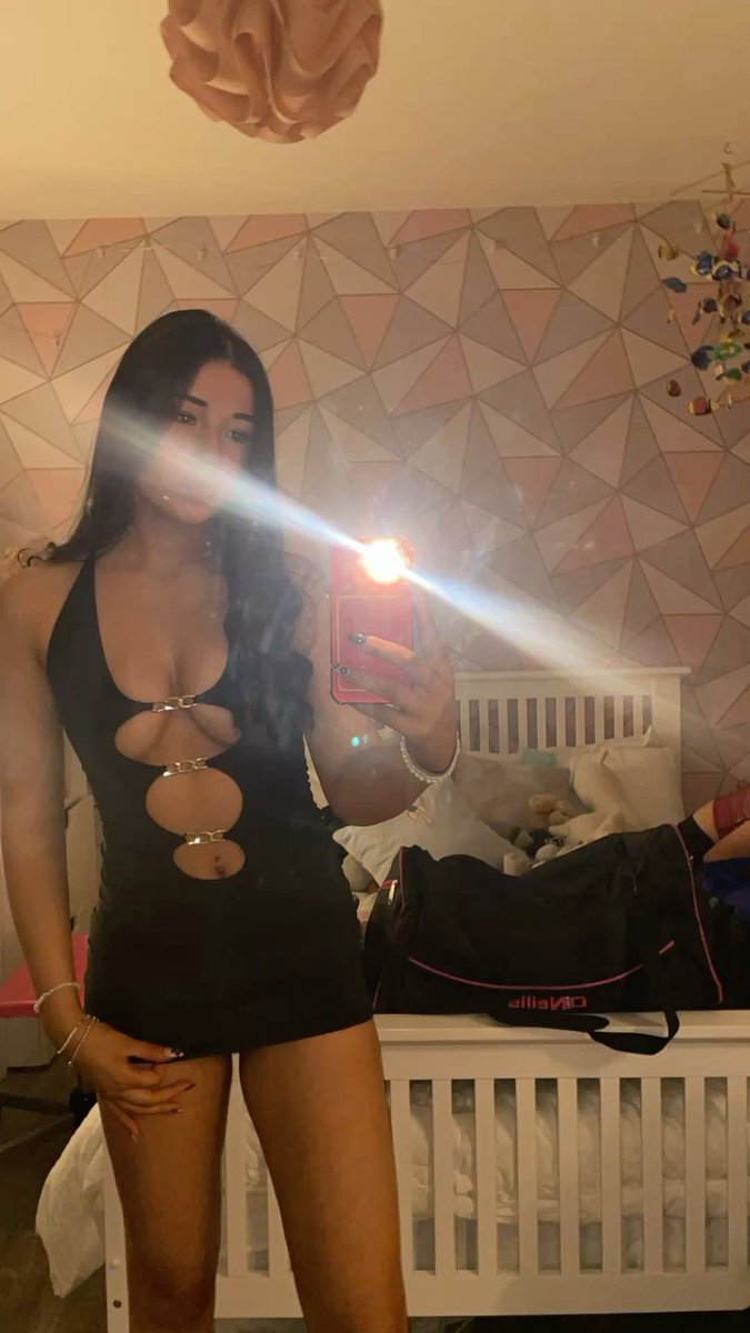 wankvault's tweet photo. Delicious bops mmm #bop #ukbops #chav https://t.co/gjJyd5lDse