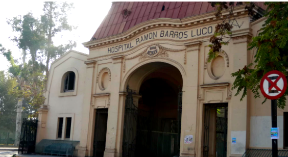 SebastianRochaZ's tweet photo. 🔹Se destapa otro escandalo del Gobierno de Gabriel.

Hospital modular del Barros Luco permanece desarmado y sin uso en una bodega de San Miguel durante 5 años y Contraloría cifra en más de $859 millones el perjuicio.

Podía albergar a 100 pacientes y contaba con diez espacios de hospitalización.

El conjunto tuvo un costo de compra superior a los $2.857 millones.

La Contraloría ya instruyó al Servicio Salud Metropolitano Sur iniciar un procedimiento disciplinario para determinar eventuales responsabilidades administrativas.

Fuente: @meganoticiascl