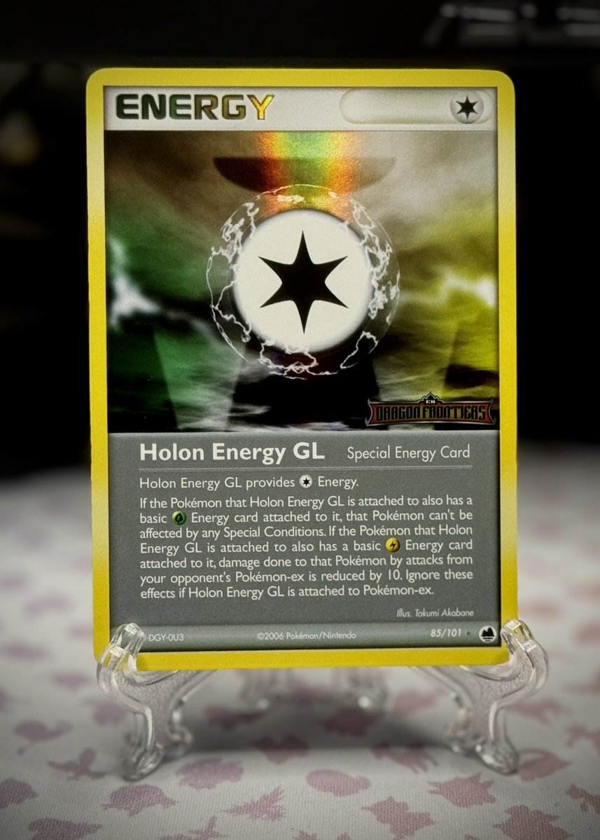 benbuck346's tweet photo. Day 627 of posting a Stamped Reverse Holofoil! 

Today we have this Holon Energy GL from the set ex Dragon Frontiers! 

As I was posting this I realized two things 

1. Why its Energy GL is bc it’s grass and lightning based 

2. The background of the card is also the same color as the energies it represents 😅

As always, please help SPREAD STAMPS!