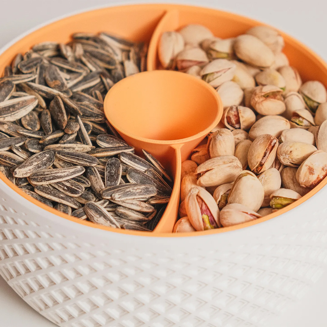 printablescom's tweet photo. Love snacking on pistachios, but hate dealing with the leftover shells? 🥜✨ The Snack Bowl by Klworx features a smart removable insert with space underneath to hide all the shells. https://t.co/xmkcqd2yaS https://t.co/5HQ2OTCk0z