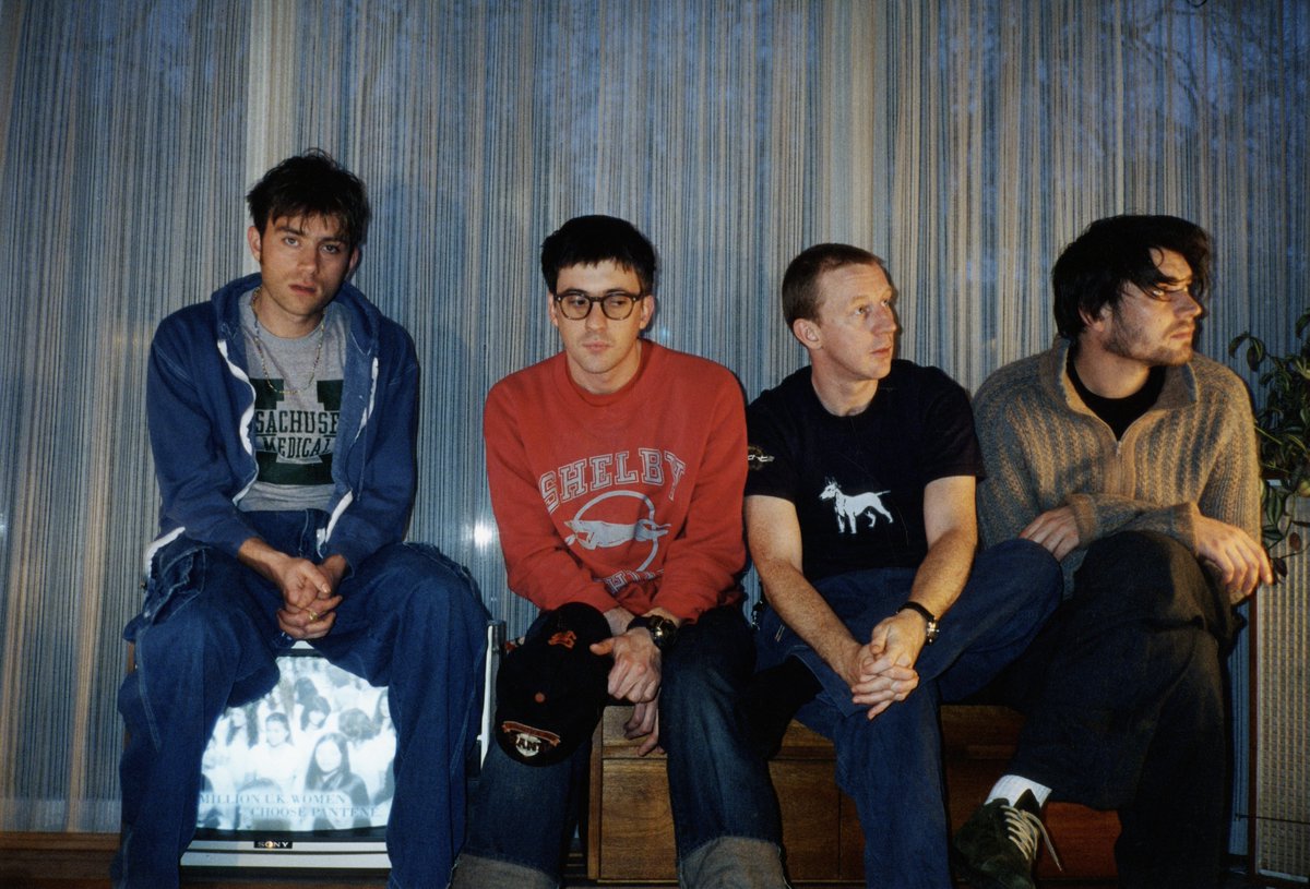 blurofficial tweet picture