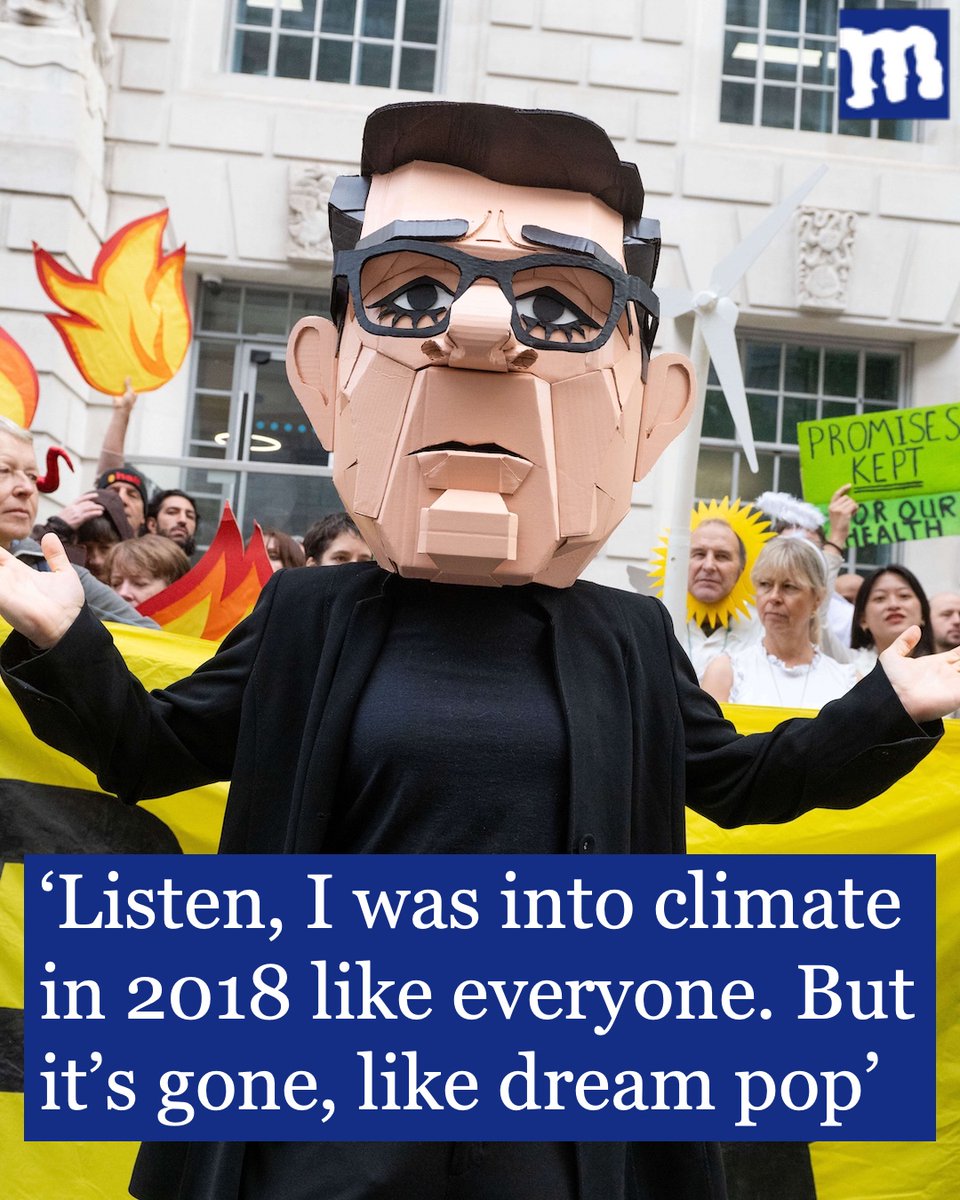 thedailymash's tweet photo. 'Listen, I was into climate in 2018 like everyone. But it’s gone, like dream pop' https://t.co/d9wIH6hx0Z https://t.co/jB69fctR0M