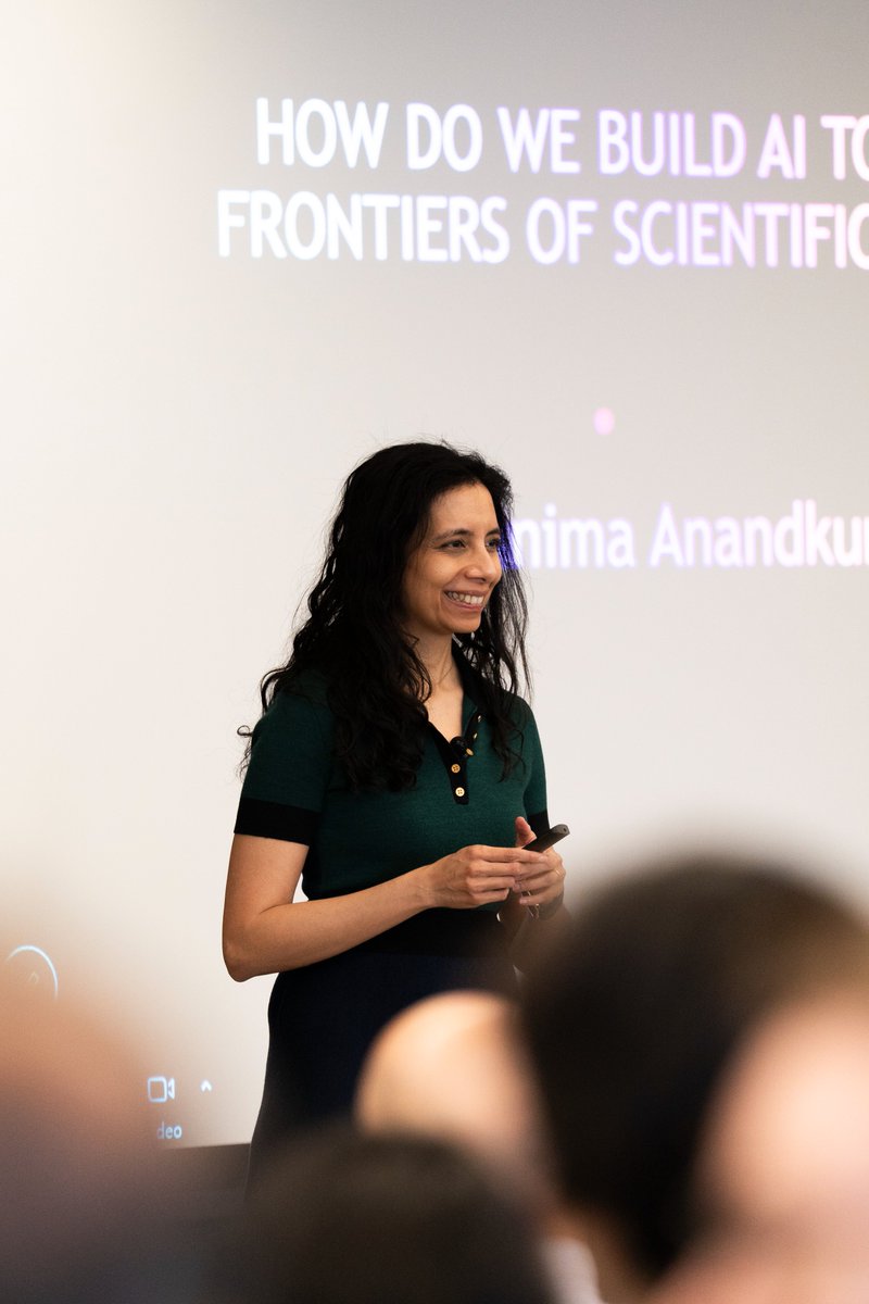NU_NNCI's tweet photo. SkAI and NNCI welcomed @Caltech’s Dr. @AnimaAnandkumar  on neural operators &amp; AI for science. From a weather model that beat supercomputers to simulating black holes and fusion reactors, she still emphasizes the human role: "AI isn’t replacing scientists anytime soon." https://t.co/1AfF7Z82wQ