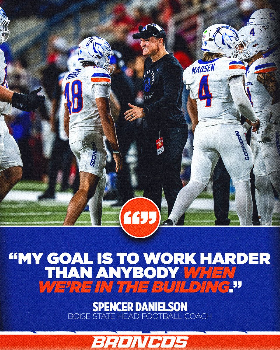 Jay_Tust's tweet photo. 𝗧𝗛𝗨𝗥𝗦𝗗𝗔𝗬 𝗡𝗜𝗚𝗛𝗧 𝗜𝗦 𝘿𝘼𝙏𝙀 𝙉𝙄𝙂𝙃𝙏

Boise State coaches routinely put in 14-16 hours at the facility Monday-Wednesday.

So, on Thursdays, head coach Spencer Danielson urges his assistants to head home around 2:30 PM to spend time with their families.

The Broncos are currently 5-1 and ranked No. 21 in the AP Top 25.

#BuildDifferent